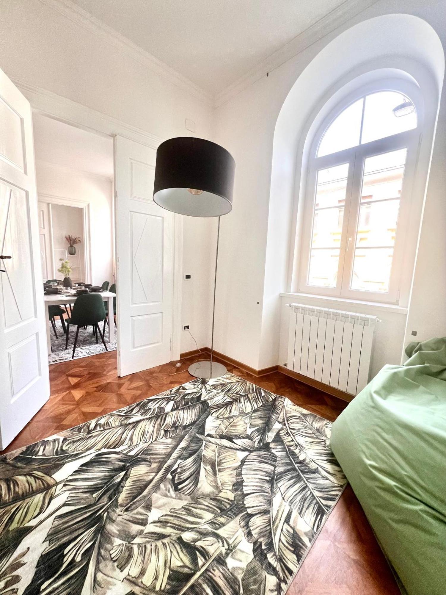 Suite Mitteleuropa Private Parking Трієст Екстер'єр фото