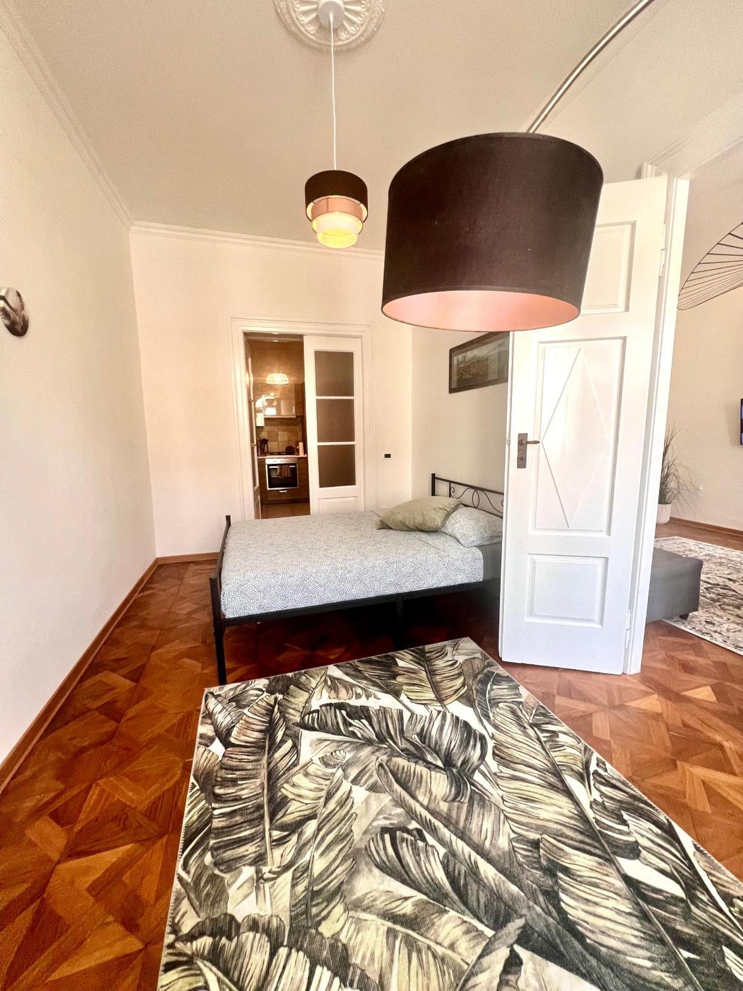 Suite Mitteleuropa Private Parking Трієст Екстер'єр фото
