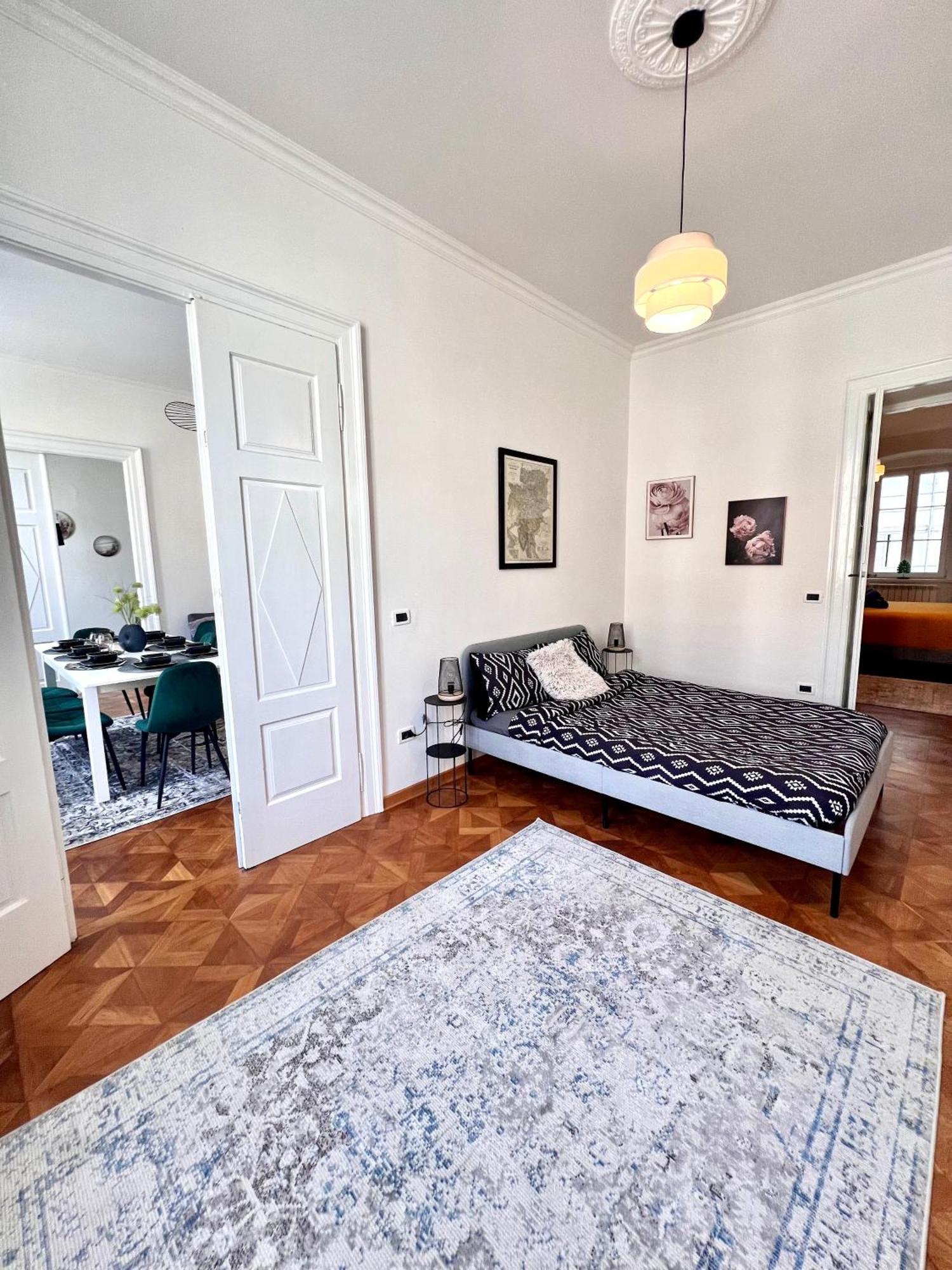 Suite Mitteleuropa Private Parking Трієст Екстер'єр фото
